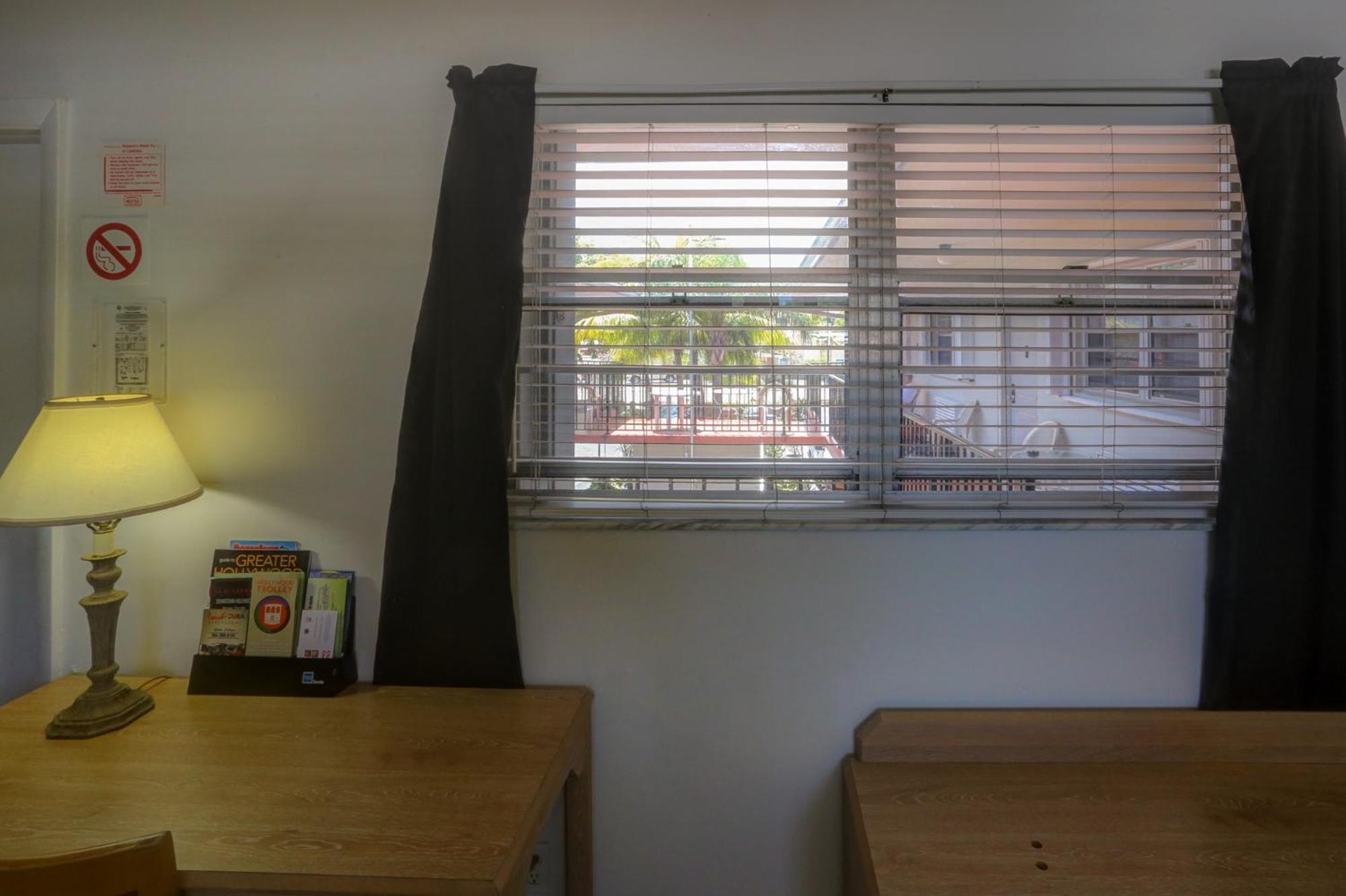 Richard'S Motel Studios 할리우드 객실 사진